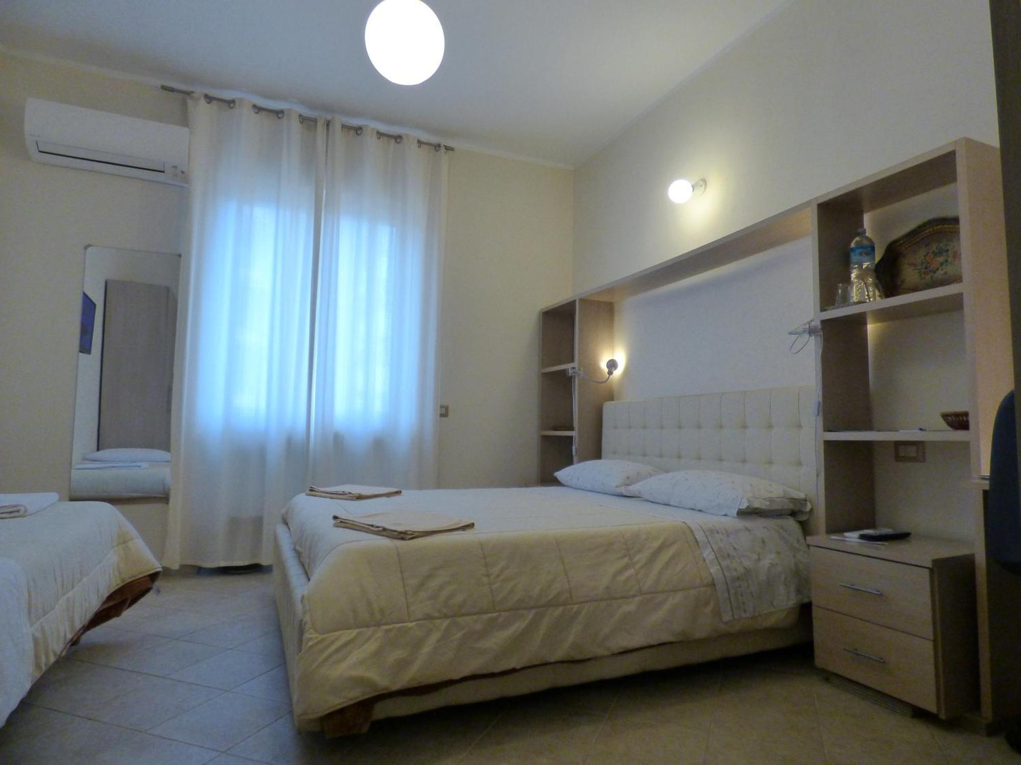 Hotel Anania Cagliari Pokój zdjęcie